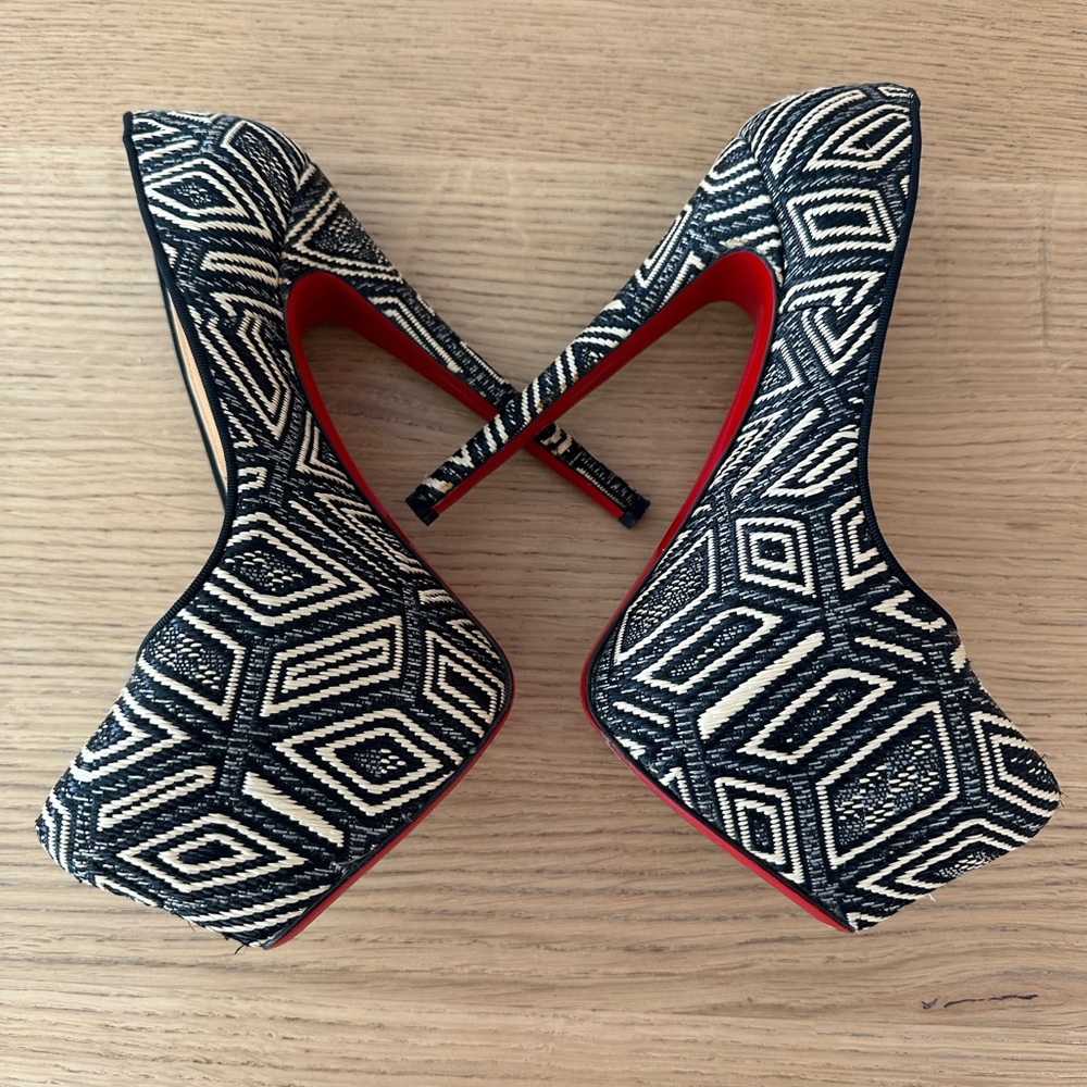 Christian Louboutin  Raffia Pumps
